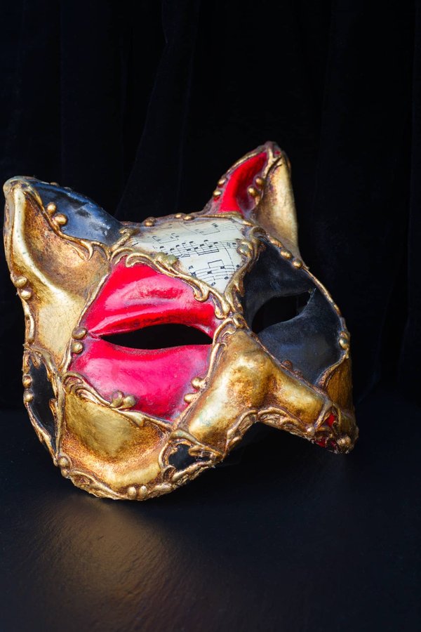 Comment préparer un masque facial tonifiant au concombre pour peau mixte à la maison?